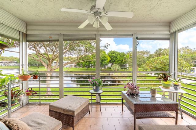 4221 W Palm Aire Drive 203, Pompano Beach, FL 33069