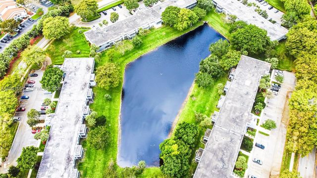 4221 W Palm Aire Drive 203, Pompano Beach, FL 33069