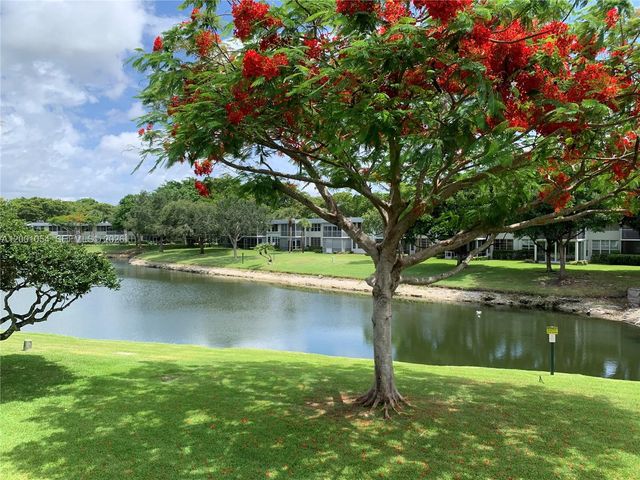 4221 W Palm Aire Drive 203, Pompano Beach, FL 33069