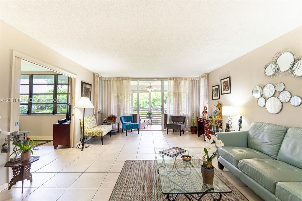 4221 W Palm Aire Drive 203, Pompano Beach, FL 33069
