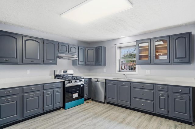 220 N Wagner Avenue, Baltimore, OH 43105