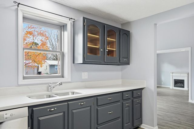 220 N Wagner Avenue, Baltimore, OH 43105