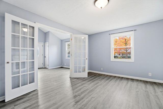 220 N Wagner Avenue, Baltimore, OH 43105