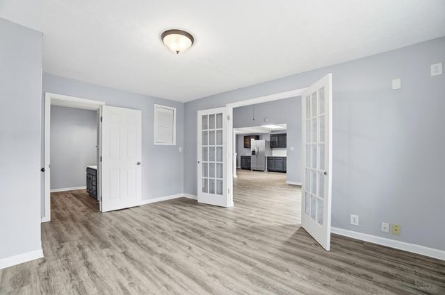 220 N Wagner Avenue, Baltimore, OH 43105