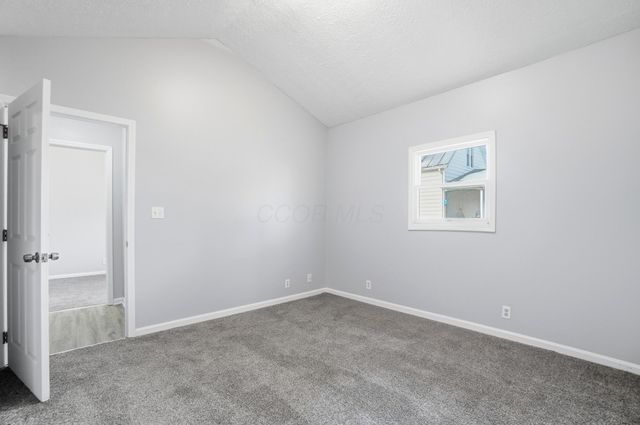 220 N Wagner Avenue, Baltimore, OH 43105