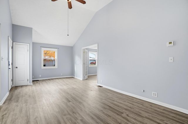 220 N Wagner Avenue, Baltimore, OH 43105