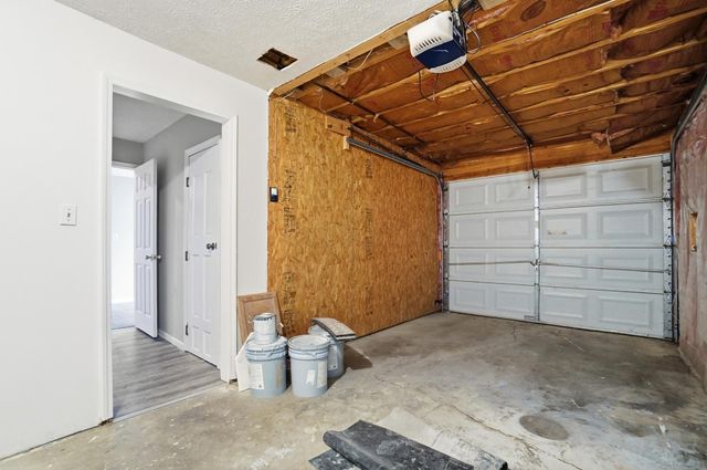 220 N Wagner Avenue, Baltimore, OH 43105