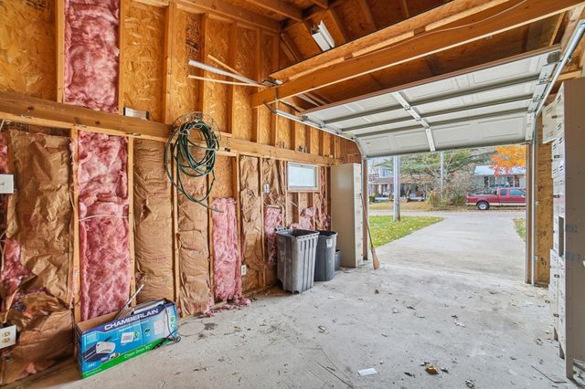 220 N Wagner Avenue, Baltimore, OH 43105