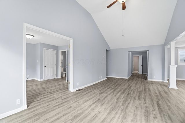 220 N Wagner Avenue, Baltimore, OH 43105