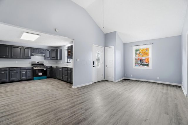 220 N Wagner Avenue, Baltimore, OH 43105