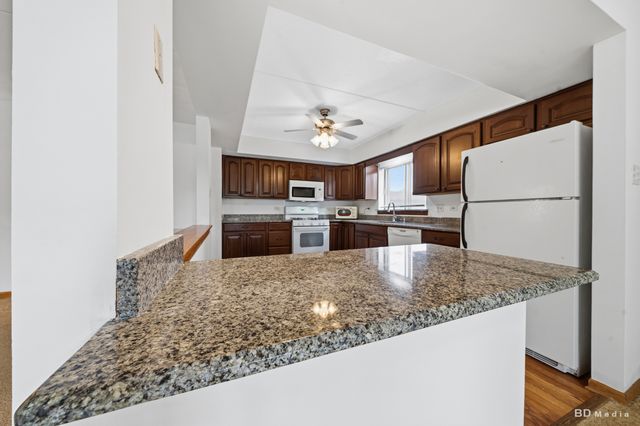 16807 81st Avenue 1S, Tinley Park, IL 60477