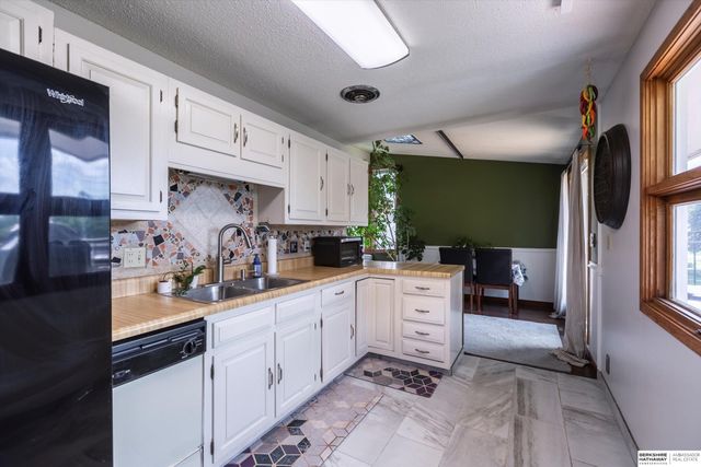 4810 N 83rd Street, Omaha, NE 68134