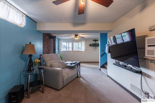 4810 N 83rd Street, Omaha, NE 68134