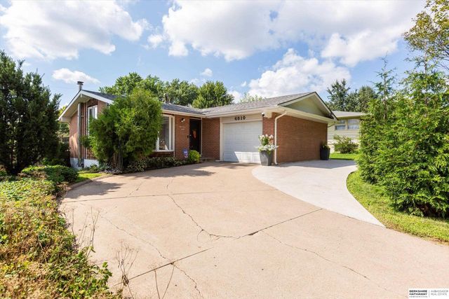 4810 N 83rd Street, Omaha, NE 68134