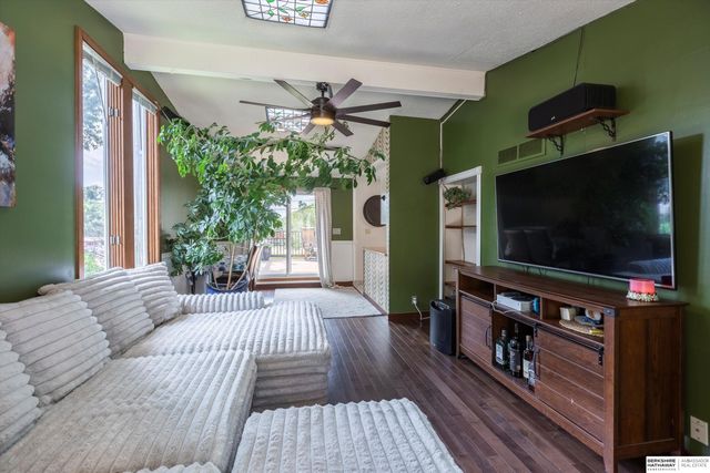 4810 N 83rd Street, Omaha, NE 68134