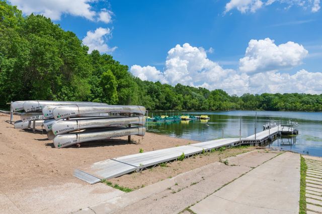 7501 W 100th Street, Bloomington, MN 55438