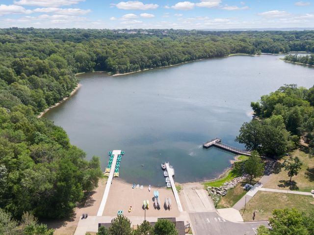 7501 W 100th Street, Bloomington, MN 55438