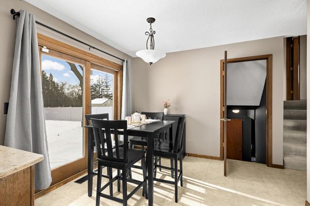 7501 W 100th Street, Bloomington, MN 55438