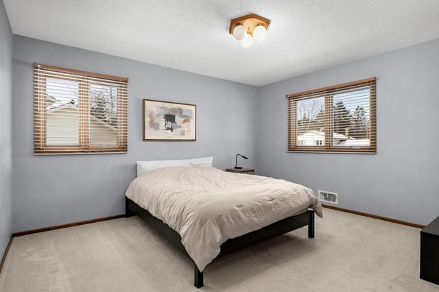 7501 W 100th Street, Bloomington, MN 55438