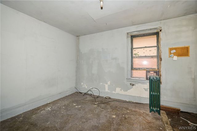 1773 Falls Street, Niagara Falls, NY 14303
