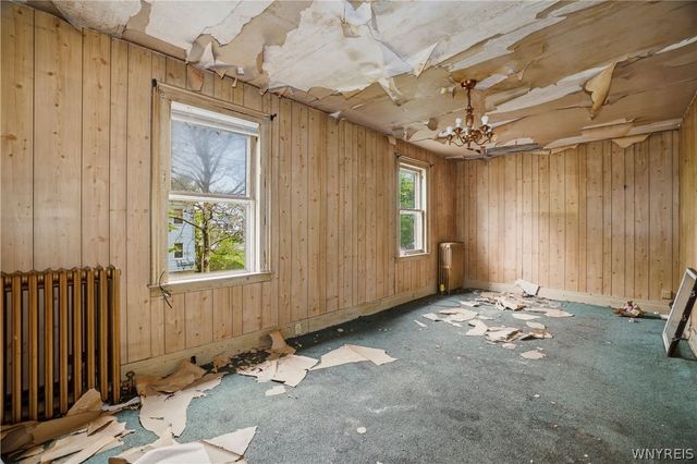 1773 Falls Street, Niagara Falls, NY 14303