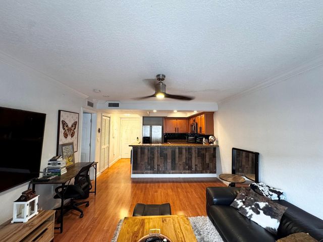 151 NE 16th Ave 230, Fort Lauderdale, FL 33301