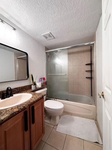 151 NE 16th Ave 230, Fort Lauderdale, FL 33301