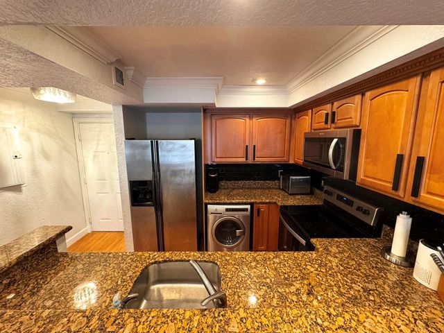 151 NE 16th Ave 230, Fort Lauderdale, FL 33301