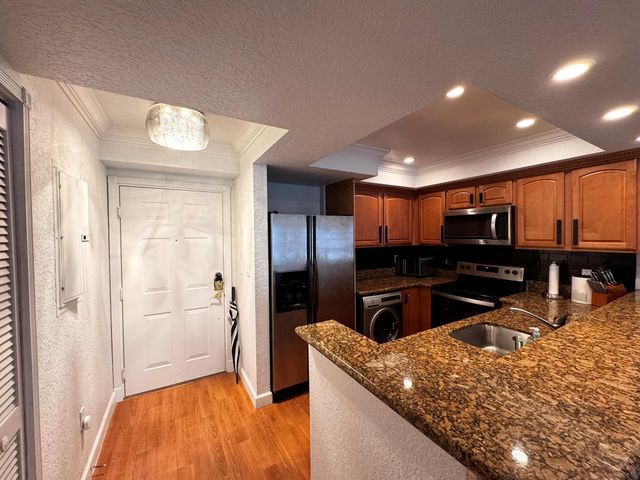 151 NE 16th Ave 230, Fort Lauderdale, FL 33301