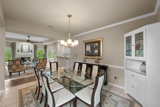 730 GOLF CREST LN, Lakeway, TX 78734