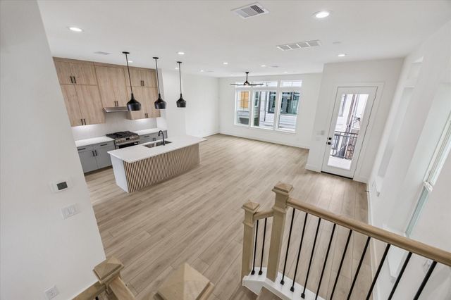 752 Curtin Street, Houston, TX 77018