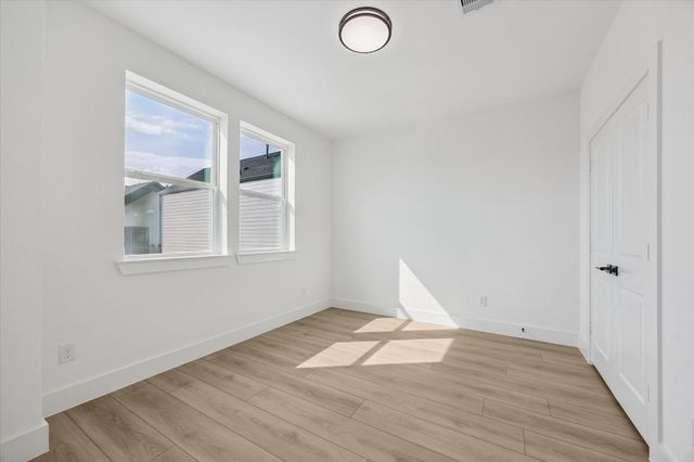 752 Curtin Street, Houston, TX 77018