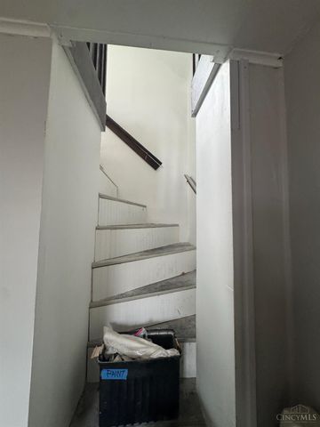 209 E Main Street, Blanchester, OH 45107