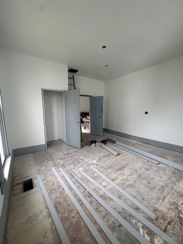 209 E Main Street, Blanchester, OH 45107