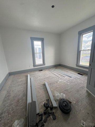 209 E Main Street, Blanchester, OH 45107