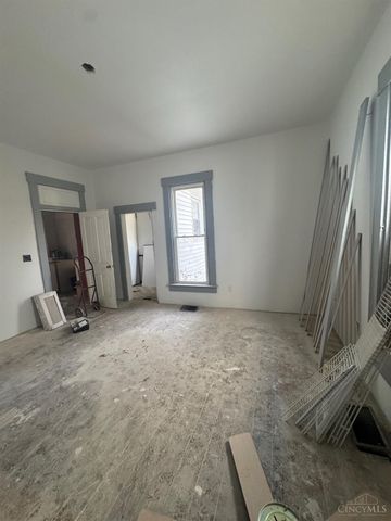 209 E Main Street, Blanchester, OH 45107