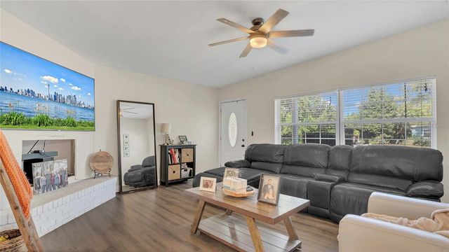 132 W LAUREN COURT, Casselberry, FL 32730
