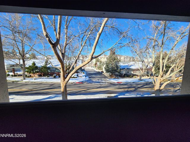 2450 Lymbery Street APT 211, Reno, NV 89509