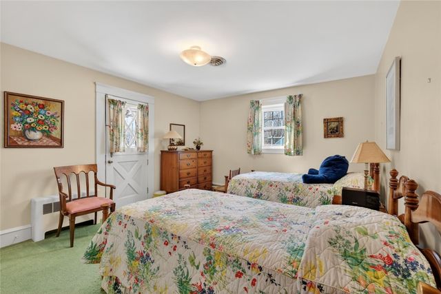 2338 Cranston Street, Cranston, RI 02920