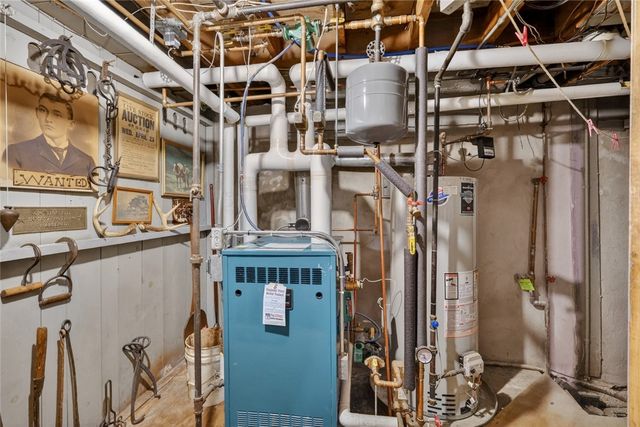 2338 Cranston Street, Cranston, RI 02920