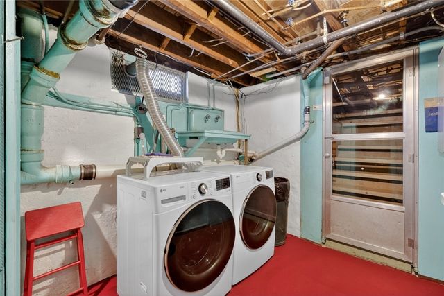 2338 Cranston Street, Cranston, RI 02920