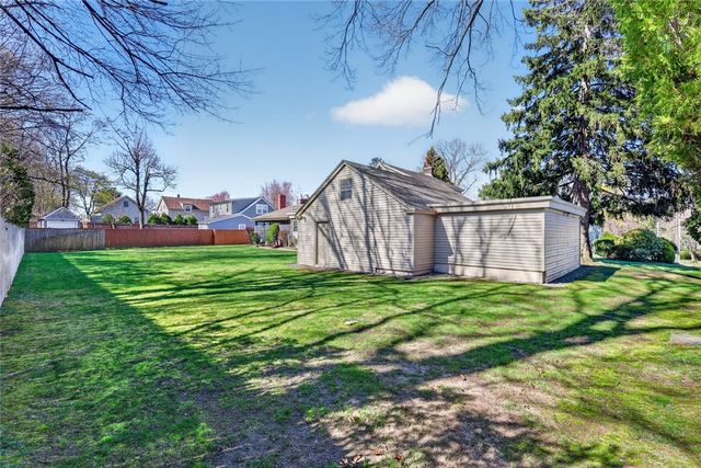 2338 Cranston Street, Cranston, RI 02920