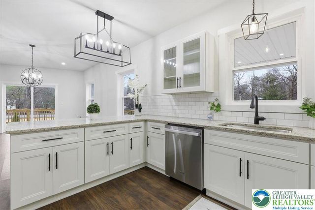 158 Petrarch Trail, Penn Forest Twp, PA 18210