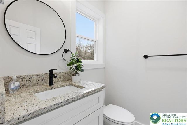 158 Petrarch Trail, Penn Forest Twp, PA 18210