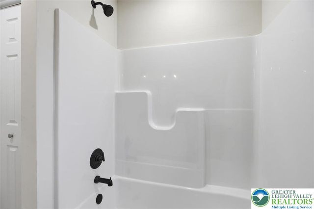 158 Petrarch Trail, Penn Forest Twp, PA 18210