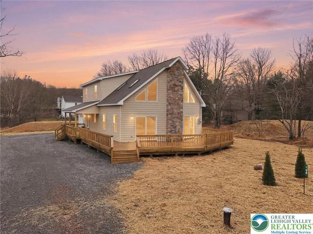 158 Petrarch Trail, Penn Forest Twp, PA 18210