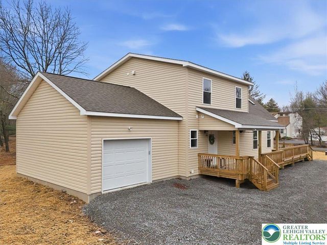 158 Petrarch Trail, Penn Forest Twp, PA 18210