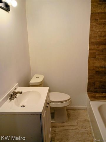 8538 Ellsworth Street, Detroit, MI 48238