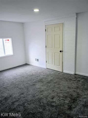 8538 Ellsworth Street, Detroit, MI 48238