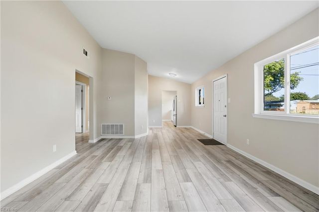 213 Cassady AVE, Virginia Beach, VA 23452